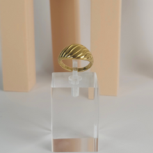 Amore Ring