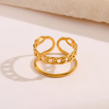 Arianna Ring