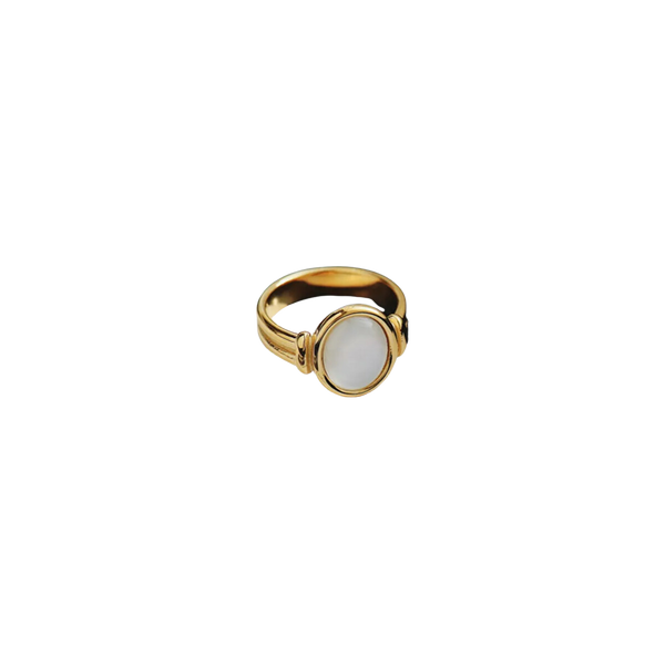Camilla Ring