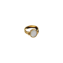 Camilla Ring